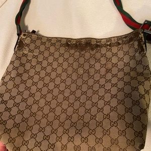 Vintage Gucci crossbody